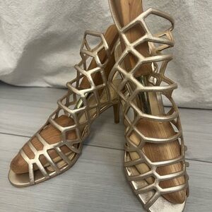Vince Camuto Women's Paxton Caged Gladiator 3” Heel Sandals Gold Sz 7.5